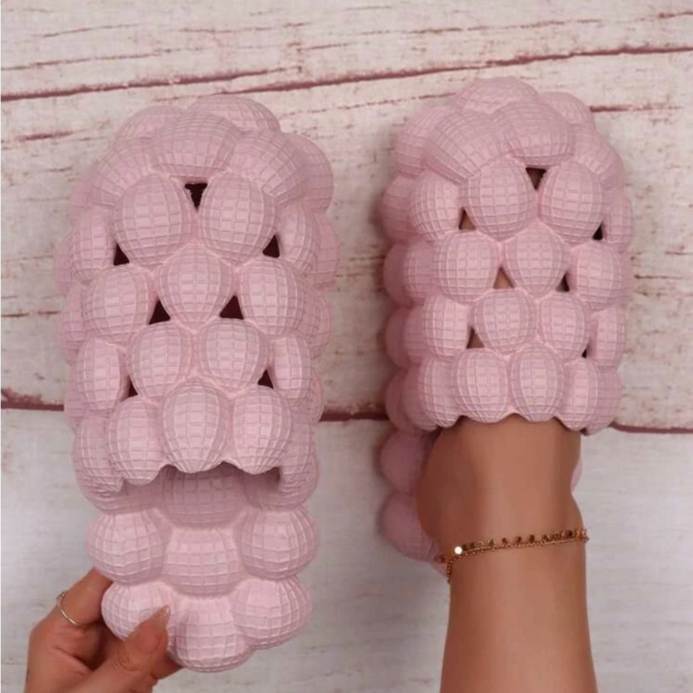 Bubble Pink Slides